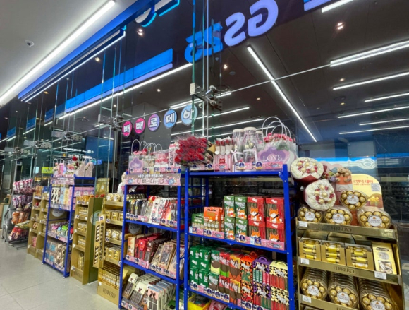 빼스티벌 행사 상품. [사진=GS25]