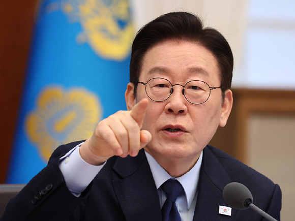 이재명 대통령이 10일 청와대에서 열린 국무회의에서 발언하고 있다. 2026.2.10 [사진=연합뉴스]