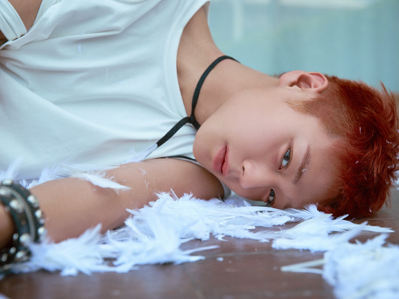 박지훈 첫 번째 싱글 앨범 'RE:FLECT(리플렉트)' 두 번째 콘셉트 포토 [사진=YY엔터테인먼트]