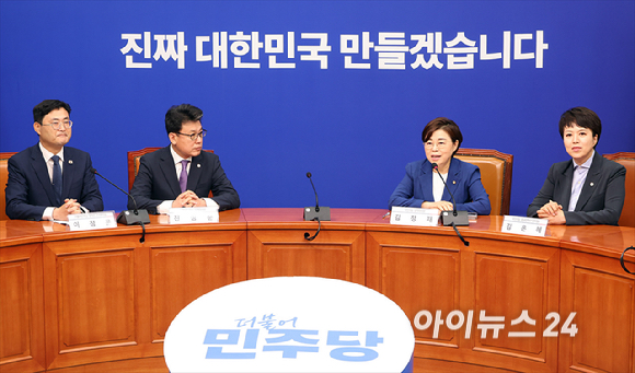 국민의힘 김정재 정책위의장이 7일 오전 서울 여의도 국회에서 열린 여야 정책위의장 상견례에서 발언하고 있다. [사진=곽영래 기자]