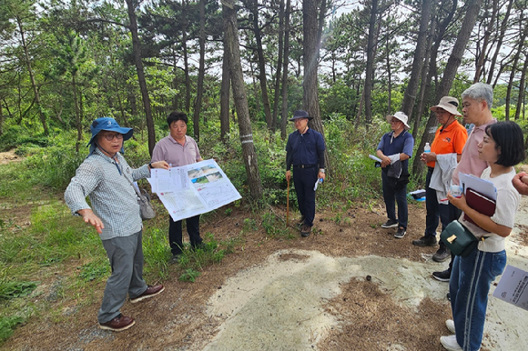 산림청은 오는 8월 8일 제5회 섬의날을 맞아 충청남도 보령시 삽시도에서 섬숲 경관 복원사업 현황을 점검하고 효율적 사후관리를 위한 현장토론회를 30일 개최했다. [사진=산림청]