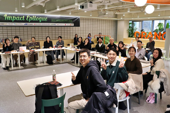 [사진=스마일게이트]