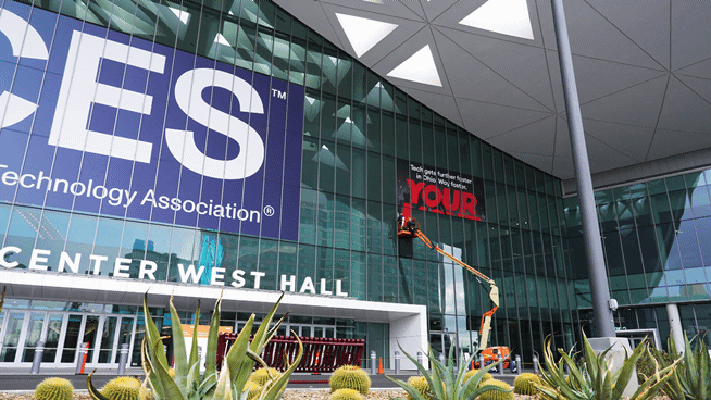 미국 라스베이거스컨벤션센터(LVCC)에서 열리는 CES 2026 준비가 한창인 모습. 짧은 영상은 전면 랩핑을 마친 LVCC 입구. [사진=CTA]