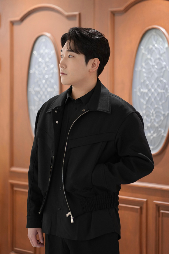 조휘 프로필 [사진=윤스토리엔터테인먼트]