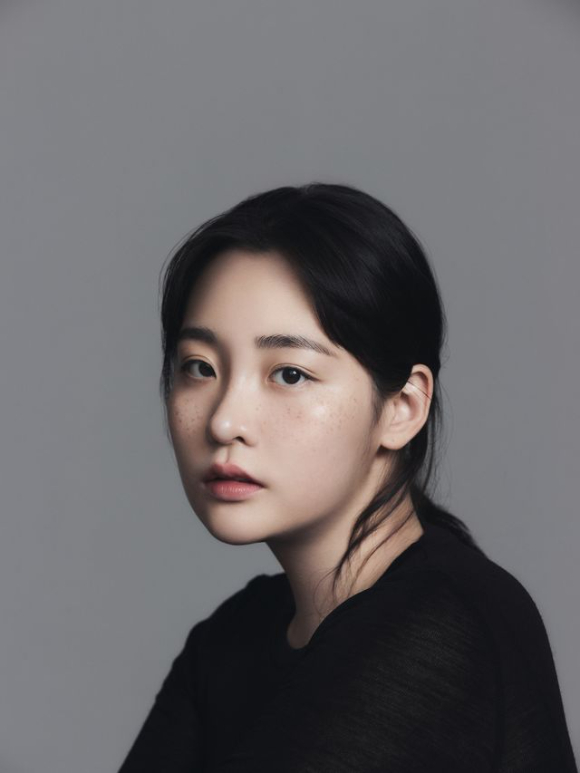 김민하 프로필 [사진=눈컴퍼니]