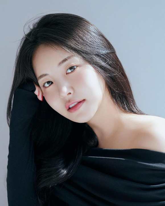 &apos;원조 군통령&apos; 남유정, &apos;軍 급식대전&apos; MC 발탁⋯오상진 호흡