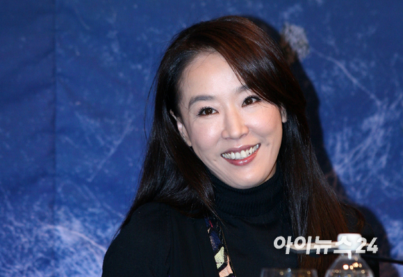 배우 강수연 1주기 추모전 [사진=메가박스]