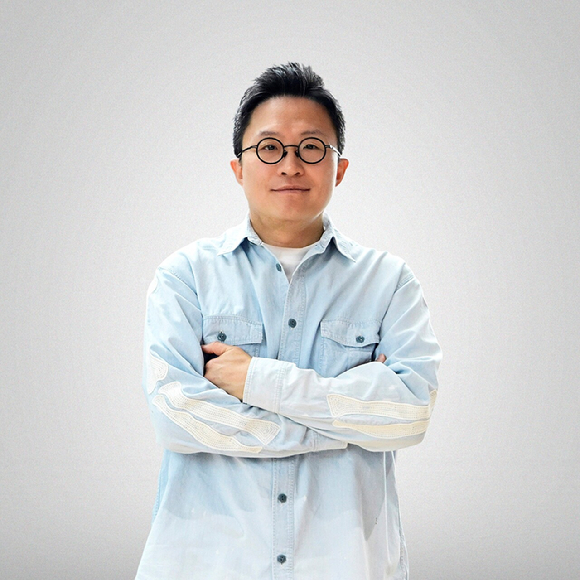 제27회 대한민국디자인대상에서 대통령 표창을 수상한 지성원 현대차 브랜드마케팅본부장 전무. [사진=현대자동차]