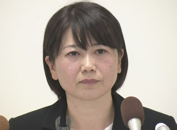 지난 24일 오가와 시장이 기자회견에 참석해 논란에 대해 해명하고 있다. [사진=NHK]