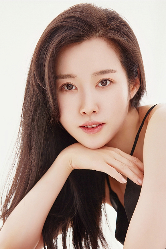 [양기자의 사람들] "저를 못 알아봐도 괜찮아요"...배우 김혜원이 캐릭... - 뉴스 썸네일 이미지