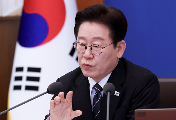 이재명 대통령이 10일 청와대에서 열린 국무회의에서 발언하고 있다. 2026.3.10 [사진=연합뉴스]