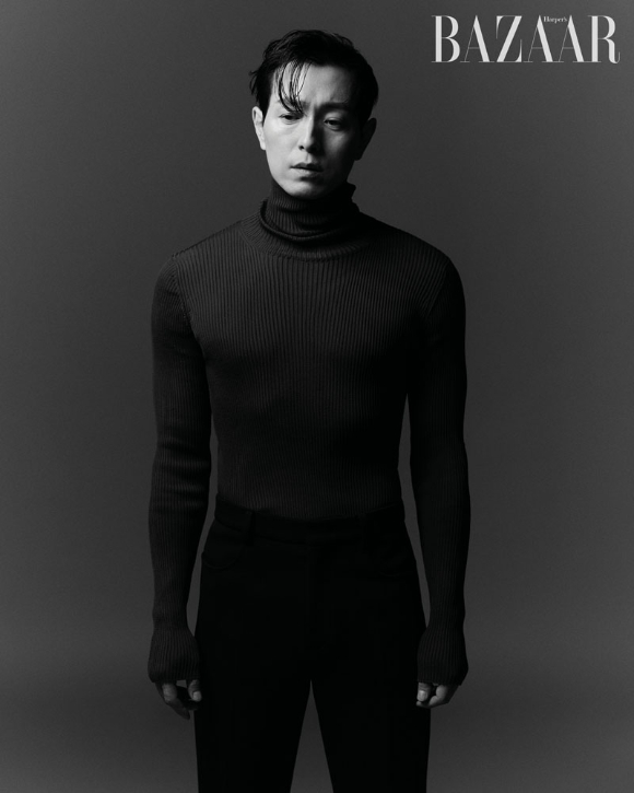 정성일 [사진=하퍼스바자]