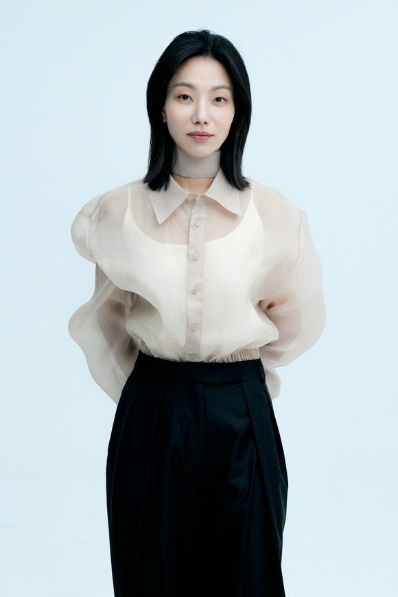 배우 김신록이 '재벌집 막내아들' 종영 인터뷰를 진행했다. 사진은 김신록 프로필. [사진=저스트엔터테인먼트 ]