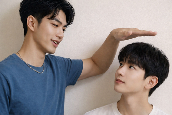 동아시아인을 대상으로 한 대규모 유전 분석에서 키가 클수록 심방세동과 자궁내막증 위험이 증가하는 경향이 확인됐다. 사진은 AI 생성 이미지로, 본 기사 내용과 무관. [사진=챗GPT]