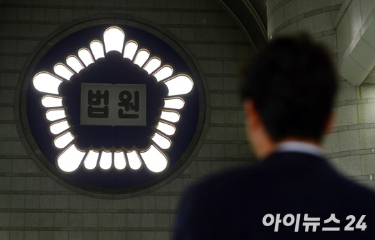 생후 3개월여 된 딸에게 수면제가 섞인 분유를 먹인 뒤 방치해 숨지게 한 40대 남성에게 징역 8년이 선고됐다. 위 사진은 기사 내용과 관계 없음. [사진=픽사베이]