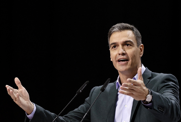 도널드 트럼프 미국 대통령이 지난달 20일(현지시간) 미국 워싱턴DC 백악관 브리핑룸에서 기자회견을 열고 연방대법원이 자신의 관세 대부분을 무효화한 데 대해 발언하고 있다. [사진=연합뉴스]