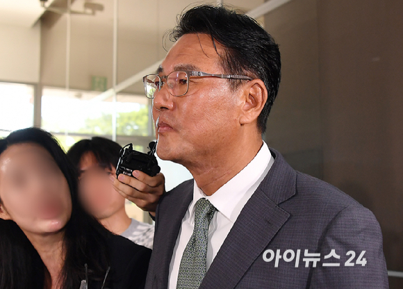 김태효 전 국가안보실 1차장이 11일 오후 서울 서초구 순직 해병 특별검사팀 사무실로 출석하고 있다. [사진=곽영래 기자]