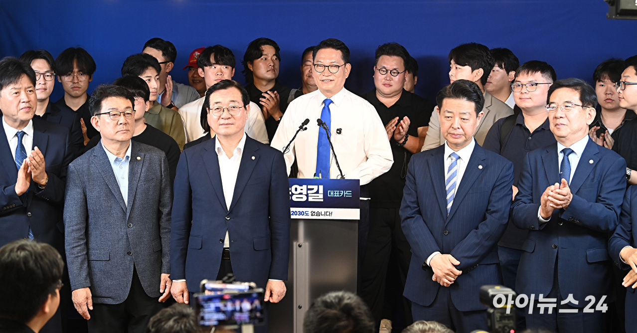 송영길 더불어민주당 의원이 지난 8일 서울 여의도 민주당 중앙당사에서 당 대표 출마를 선언하고 있다. [사진=곽영래 기자]