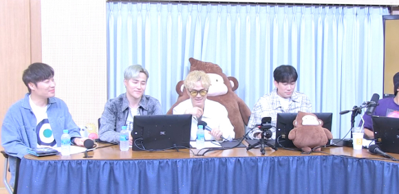 '컬투쇼'에 울랄라세션과 버나드 박이 출연했다. [사진=SBS 라디오 캡처]