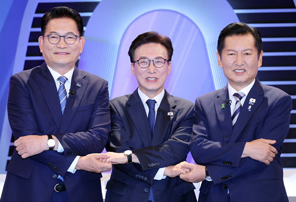 최혁진 무소속 의원이 7일 국회에서 기자회견을 열고 조희대 대법원장 탄핵소추안 발의를 촉구했다. [사진=최혁진 의원실]