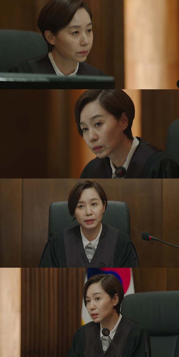 배우 성여진이 tvN 드라마 '프로보노'에서 열연하고 있다. [사진=tvN 방송화면 캡처]