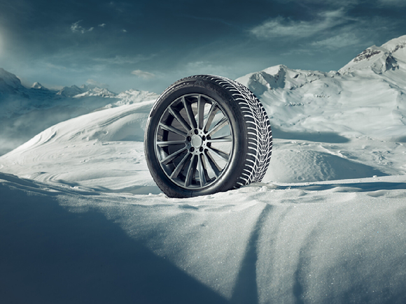 한국타이어 '윈터 아이셉트 에보3 X'. [사진=한국타이어앤테크놀로지]