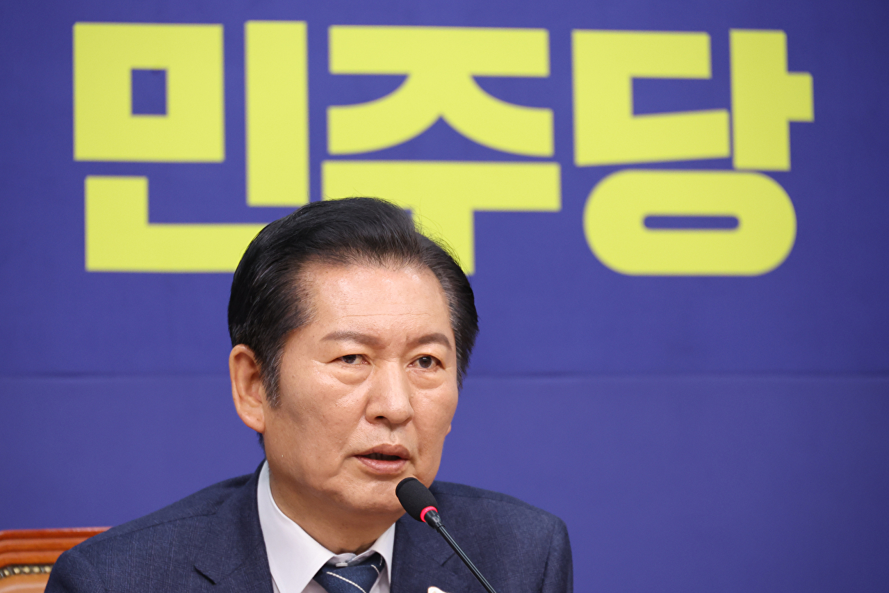 더불어민주당 정청래 대표가 15일 서울 여의도 국회에서 열린 최고위원회의에서 발언하고 있다. 2025.12.15 [사진=연합뉴스]