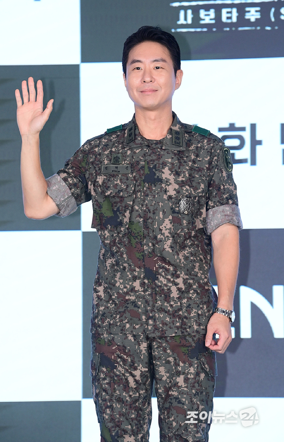 배우 이현균이 24일 오후 서울 구로구 신도림동 더세인트에서 열린 ENA 새 월화드라마 '신병4 : 사보타주' 제작발표회에 참석하고 있다. [사진=정소희 기자]