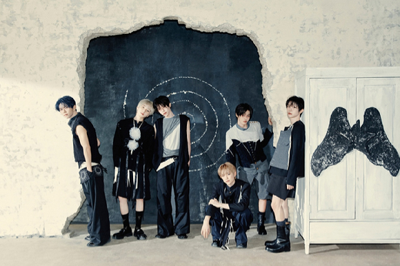 NCT WISH 단체 콘셉트 포토 [사진=SM엔터테인먼트]