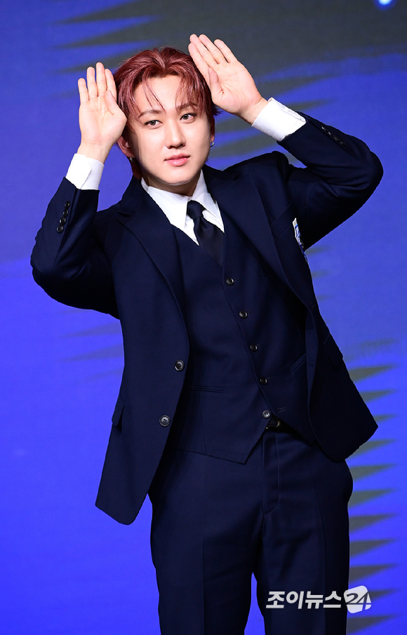 그룹 스트레이키즈 창빈이&nbsp;22일 오전 서울 영등포구 여의도 콘래드호텔에서 열린&nbsp;스트레이키즈(Stray Kids) 정규 4집 '카르마' 발매 기념 기자간담회에서 포즈를 취하고 있다. [사진=정소희 기자]