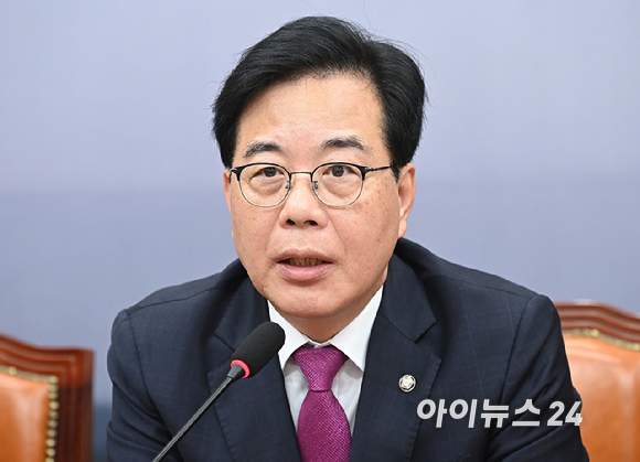 송언석 국민의힘 원내대표가 11일 서울 여의도 국회에서 열린 최고위원회의에서 발언하고 있다. [사진=곽영래 기자]
