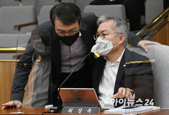 최강욱 더불어민주당 의원 [사진=김성진 기자]