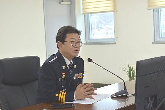 5일 취임한 조성수 서장은 "사회적 약자 보호에 최선을 다하겠다"고 말했다. [사진=진천경찰서]