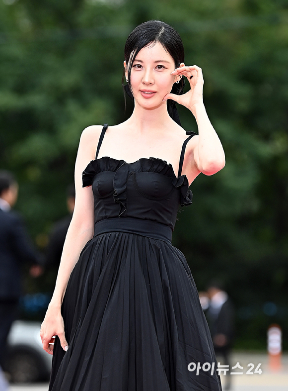 배우 서현이 2일 오후 서울 여의도 KBS홀에서 열린 '서울드라마어워즈 2025' 레드카펫 행사에 참석하고 있다. [사진=곽영래 기자]