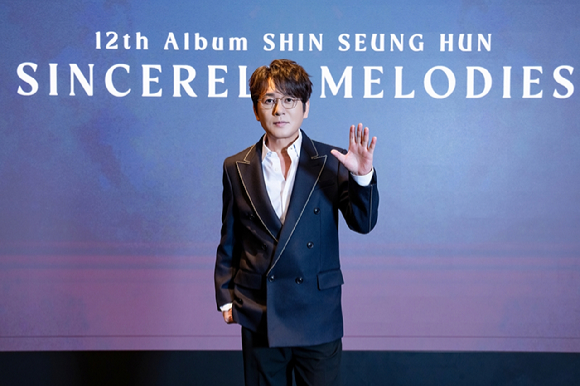 신승훈 &quot;K팝 위상 기분 좋아⋯여러 장르로 뻗어가길&quot;