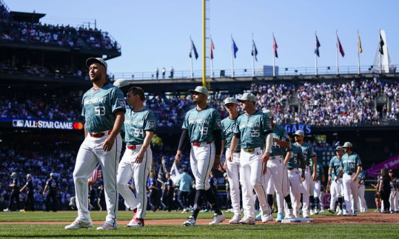 12일(한국시간) 열린 2023 MLB 올스타전에서 내셔널리그가 아메리칸리그에 3-2로 역전승을 거뒀다. 내셔널리그는 2012년 이후 11년 만에 올스타전에서 아메리칸리그에 승리했다. [사진=뉴시스]