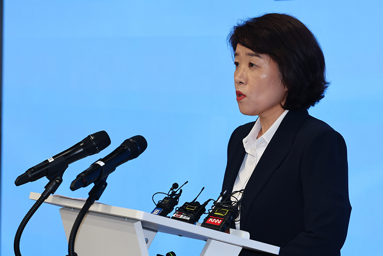 윤석열 전 대통령 배우자 김건희 여사와 관련한 의혹들을 수사하는 민중기 특별검사팀이 8일 서울 여의도 국회 의원회관 내 국민의힘 윤상현 의원실을 압수수색하고 있다. 2025.7.8 [사진=연합뉴스]
