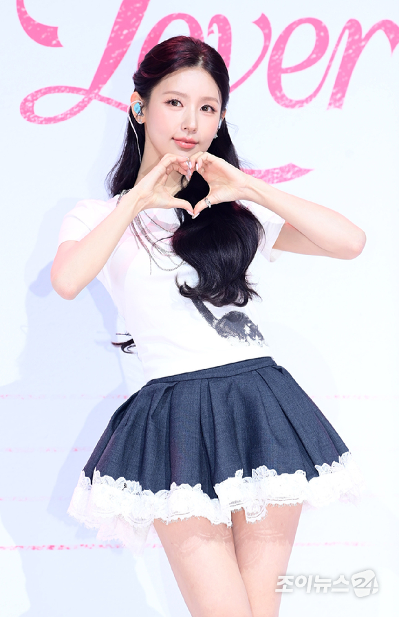 아이들 미연, 해외 매체 집중 조명 &quot;대담하고 영화적&quot;…성공적 귀환