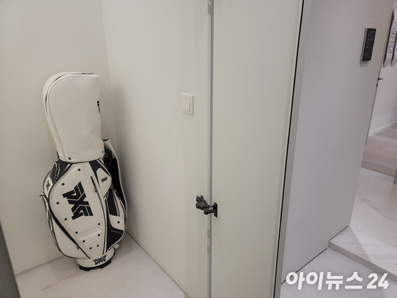 '인시그니아 반포' 단지 모형. [사진=김서온 기자]