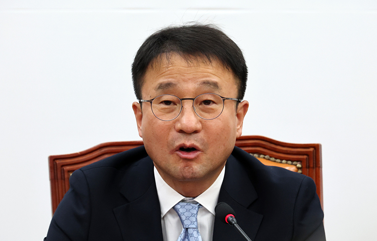 더불어민주당 한병도 원내대표가 21일 국회에서 열린 원내대책회의에서 발언하고 있다. 2026.4.21 [사진=연합뉴스]