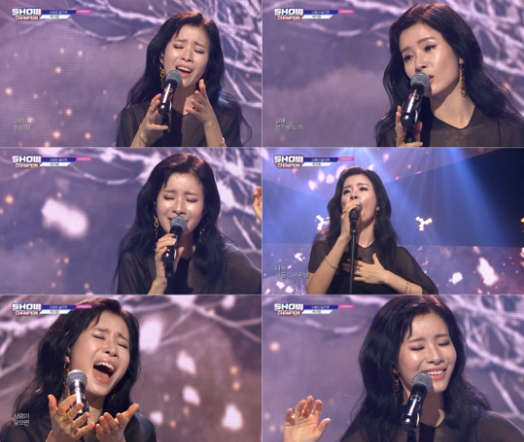 가수 박기영이 '쇼 챔피언' 무대에 올랐다. [사진=MBC M ]