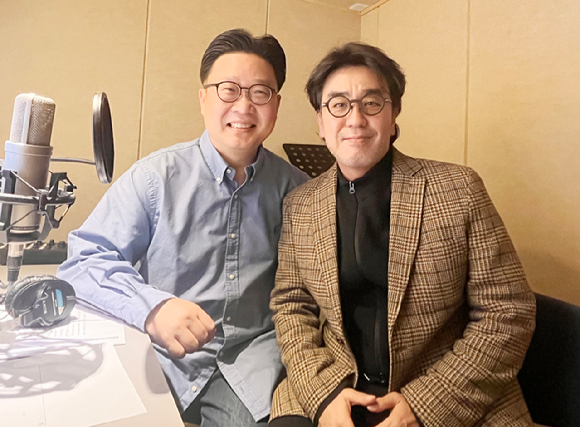 서경덕 교수와 내레이션을 맡은 류승룡 [사진=서경덕]