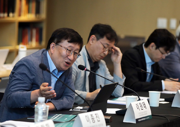'에이전트 AI 시대 신(新)국가안보: 글로벌 기술 패권과 한국' 전문가 라운드테이블. [사진=최종현학술원]