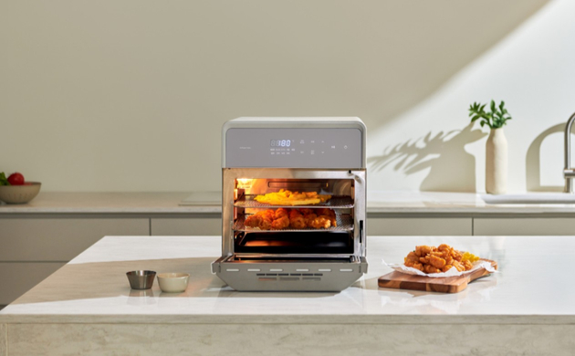 쿠쿠가 에어프라이어 시장에서 2년 연속 판매량 기준 점유율 1위를 기록했다. [사진=쿠쿠]