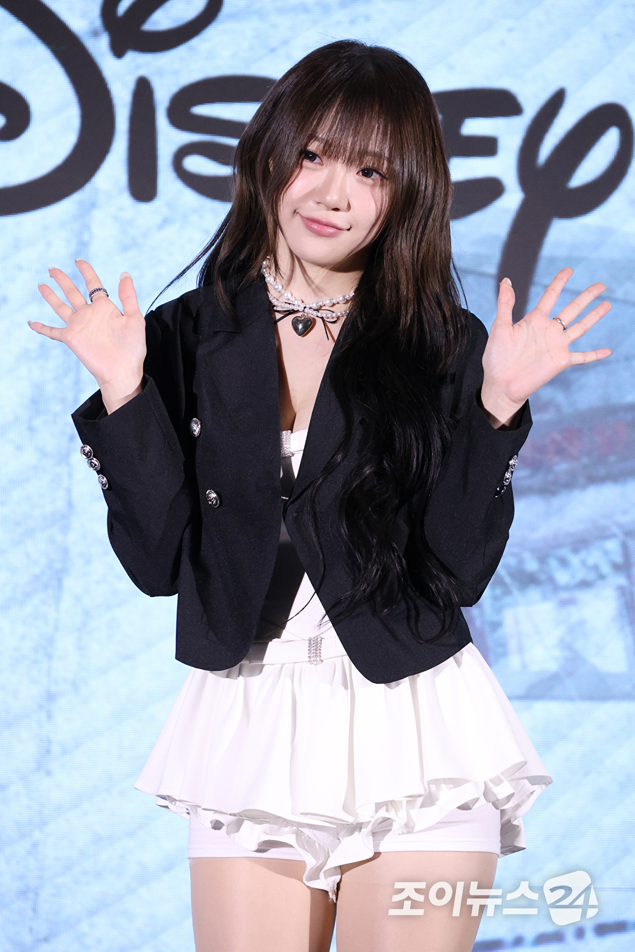 가수 지지원이 28일 오전 서울 구로구 신도림동 더세인트에서 진행된 디즈니+ 오리지널 예능 '술래게임' 제작발표회에 참석해 포즈를 취하고 있다. [사진=문수지 기자]