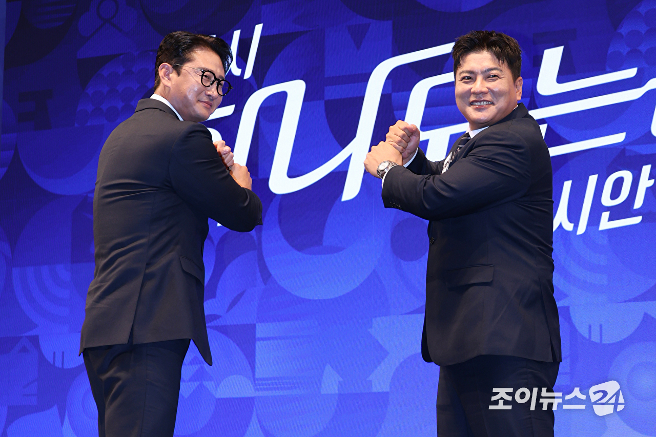 [포토] 박용택-김태균 '환상의 호흡'