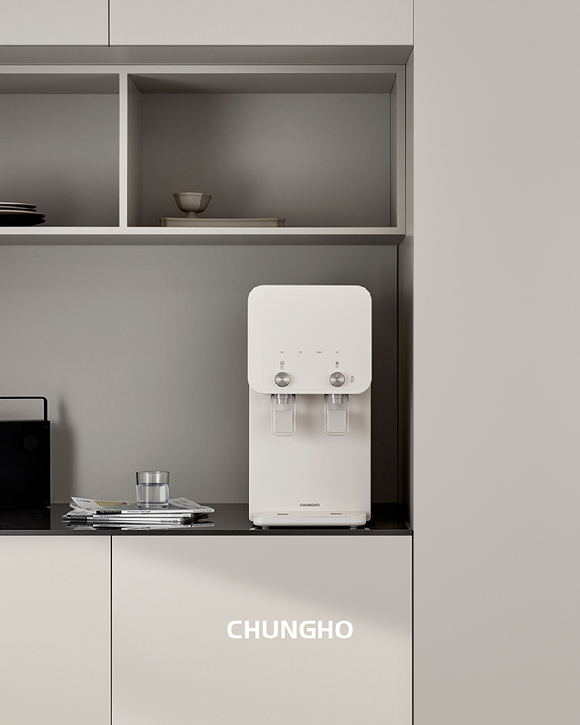 청호나이스의 냉온정수기 450L 신제품. [사진=청호나이스]