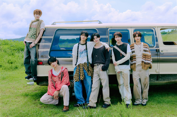 NCT DREAM 정규 6집 수록곡 'The Sun' 티저 이미지 [사진=SM엔터테인먼트]
