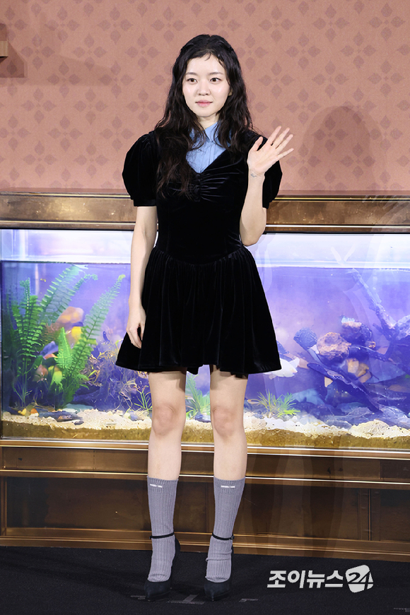 배우 고아성이 12일 오전 서울 강남구 삼성동 메가박스 코엑스점에서 열린 넷플릭스 영화 '파반느'(감독 이종필) 제작보고회에 참석하고 있다. [사진=문수지 기자]