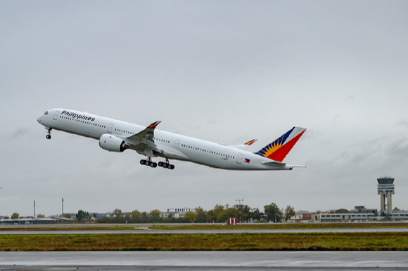 에어버스는 필리핀항공에 1호 A350-1000 항공기를 인도했다. [사진=에어버스(AIRBUS)]